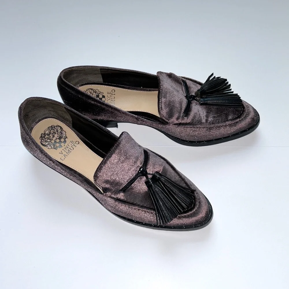 Vince Camuto Vero Cuoio Woman’s Plum Velvet‎ Loafers with Tassels sz 8M